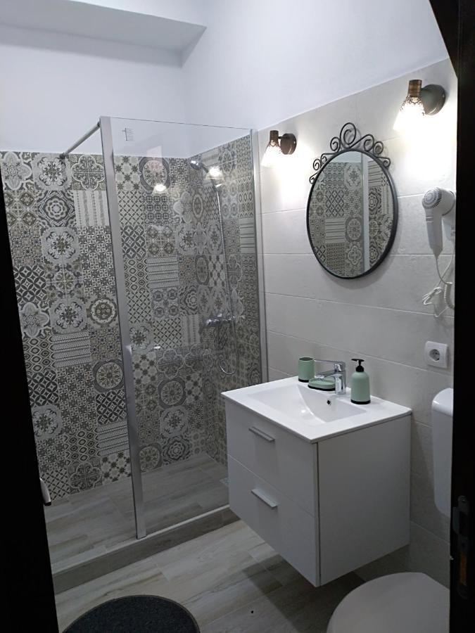 Casa Roka Apartment Ieşelniţa Bagian luar foto